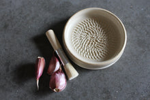 Ceramic Garlic Grater Plate - Birch