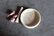 Ceramic Garlic Grater Plate - Birch